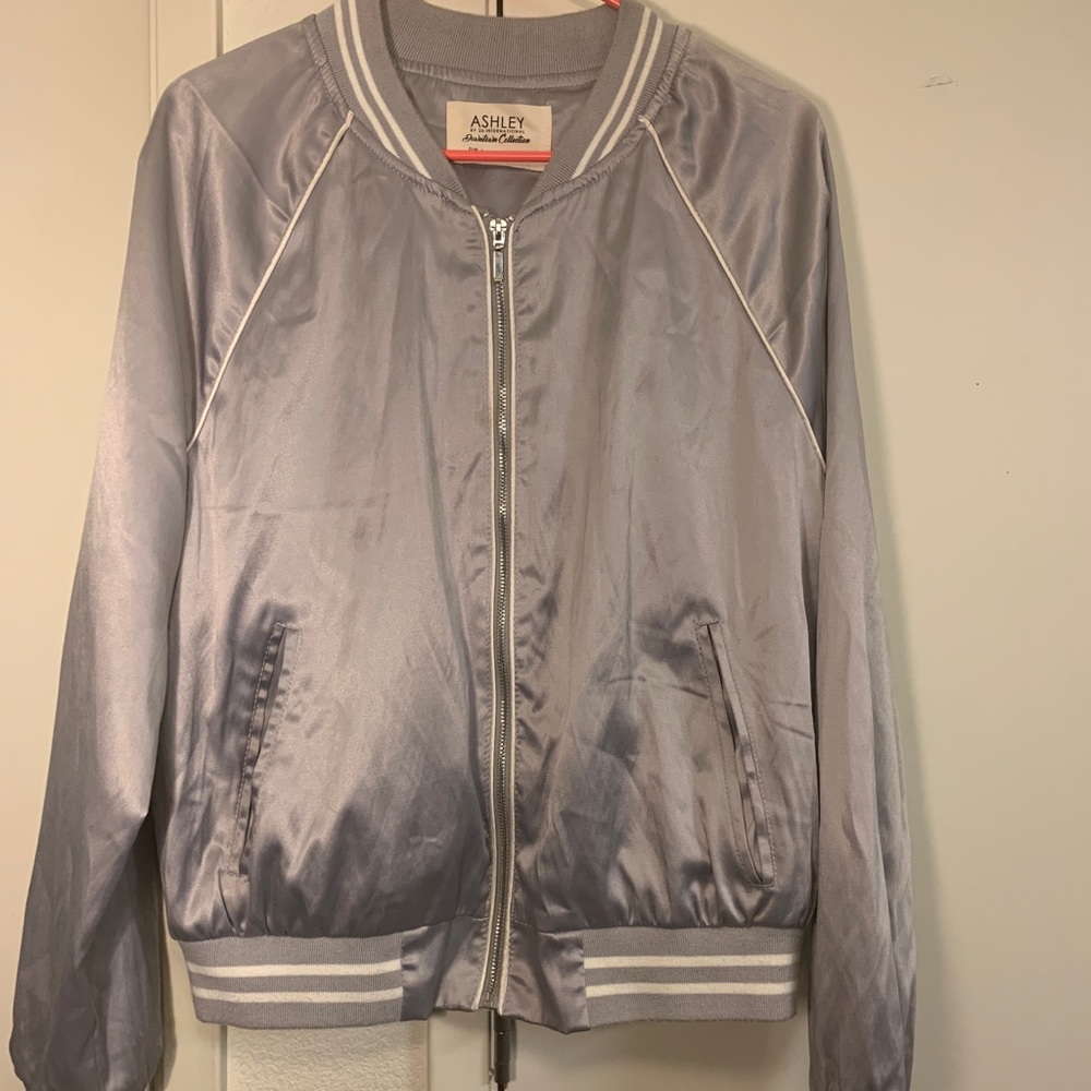 Bomber jacket